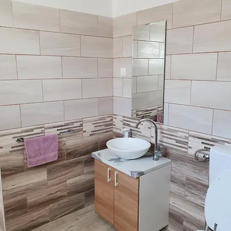 Apartament Familia *