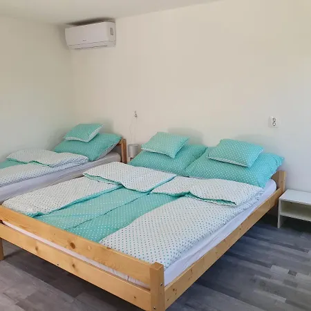 Familia Apartment