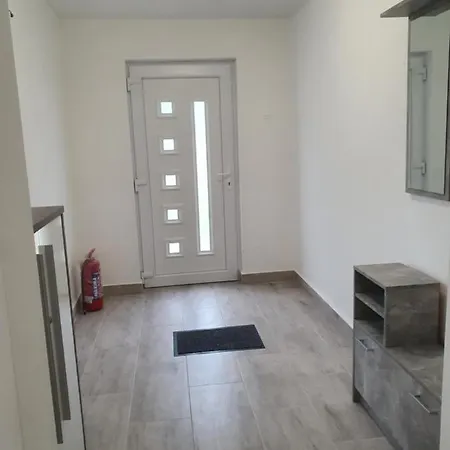 Apartment Familia Cserkeszolo